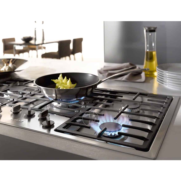 Installation plaque de cuisson à gaz