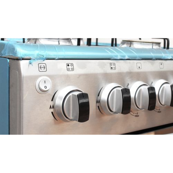 Cuisinière à gaz SMART TECHNOLOGY-STC-5050S - 4 feux - 50X50 Cuisinière à gaz SMART TECHNOLOGY-STC-5050S - 4 feux - 50X50