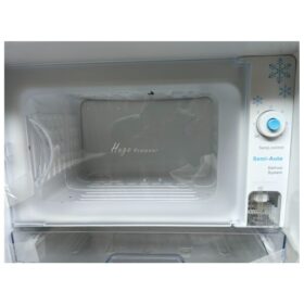 Réfrigérateur grand bar Hisense RS-23DR4SA - 176L – Image 4