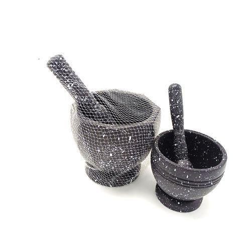 Mini Mortier et Pilon de Broyage Multifonction – Résine Solide – Marron & Noir – Compact et Résistant Mini Mortier et Pilon de Broyage Multifonction – Résine Solide – Marron & Noir – Compact et Résistant