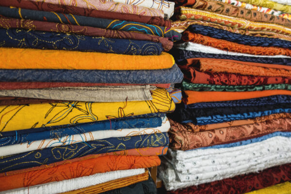 Tissus africains & pagnes du Sénégal : l’élégance au cœur de la tradition