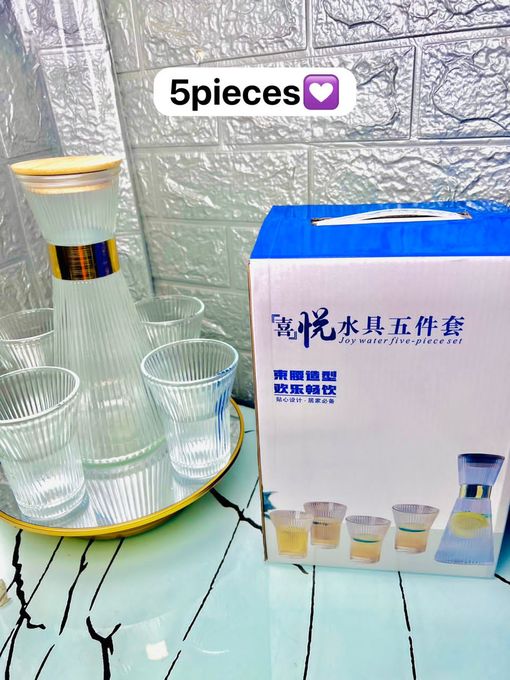 Ensemble de Bols en Verre – 5 Pièces – Saladier Transparent Élégant pour Préparations et Service Ensemble de Bols en Verre – 5 Pièces – Saladier Transparent Élégant pour Préparations et Service