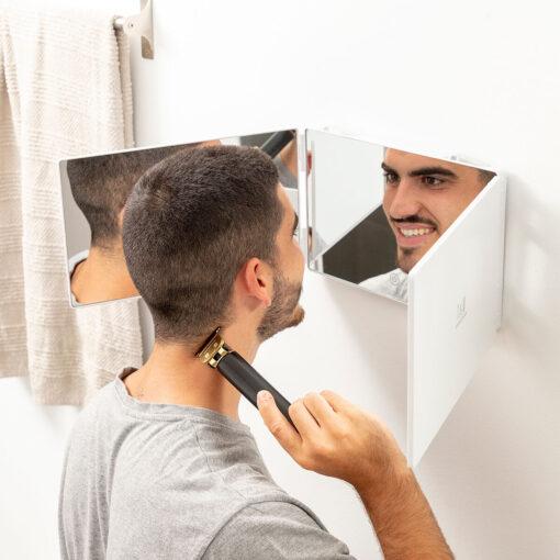 Miroir de maquillage éclairé Miroir de salle de bain avec design pliant et vue Miroir de maquillage éclairé Miroir de salle de bain avec design pliant et vue