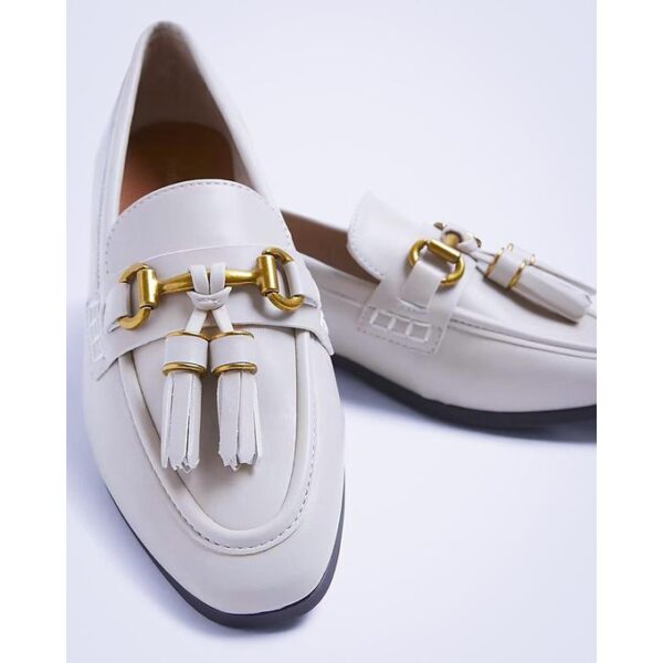 Mocassins Crème à Chaîne et Pompons – Coupe Large – Taille EU 40 – Style Londonien