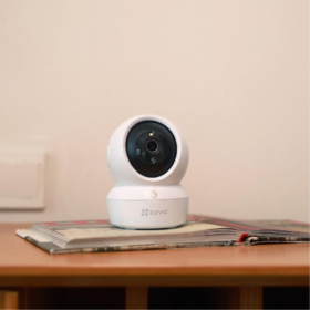 EZVIZ H6c Pro – Caméra IP Wi-Fi Intérieure Motorisée 2MP, Vision Nocturne & Audio Bidirectionnel – Image 5