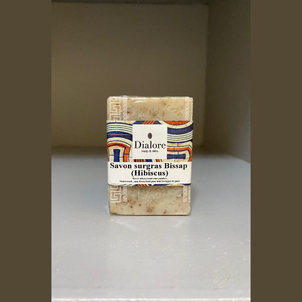 Savon Surgras Bissap (Hibiscus) – Revitalisant & Anti-âge Naturel Savon Surgras Bissap (Hibiscus) – Revitalisant & Anti-âge Naturel
