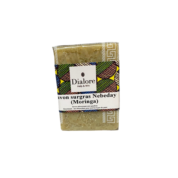 Savon Surgras au Moringa (Nebeday) | Purifiant & Réparateur Peaux Mixtes à Problèmes Savon Surgras au Moringa (Nebeday) | Purifiant & Réparateur Peaux Mixtes à Problèmes