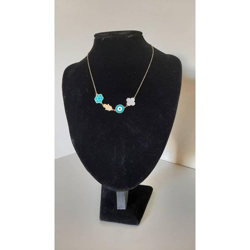 Collier plaqué Or  en acier inoxydable – Élégance et Durabilité