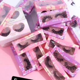 Faux Cils – Regard Sublimé et Volume Intense