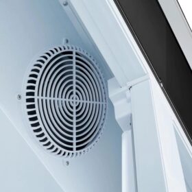 Réfrigérateur vitrine Hisense  FL-81WC-620L – Image 3