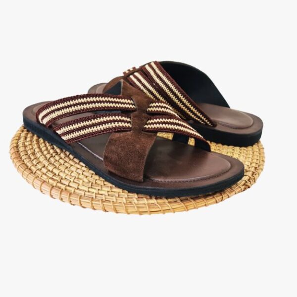 Sandales Homme Croisées en Cuir Daim Marron Beige – Pointure 44 Sandales Homme Croisées en Cuir Daim Marron Beige – Pointure 44