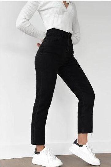 Pantalon Femme Noir – Coupe Décontractée – Taille M – Confort & Style au Quotidien