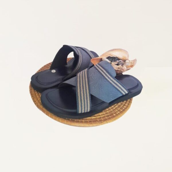 Sandale Homme – Cuir Daim Glacé & Fil – Bleu/Beige – Pointure 45 Sandale Homme – Cuir Daim Glacé & Fil – Bleu/Beige – Pointure 45