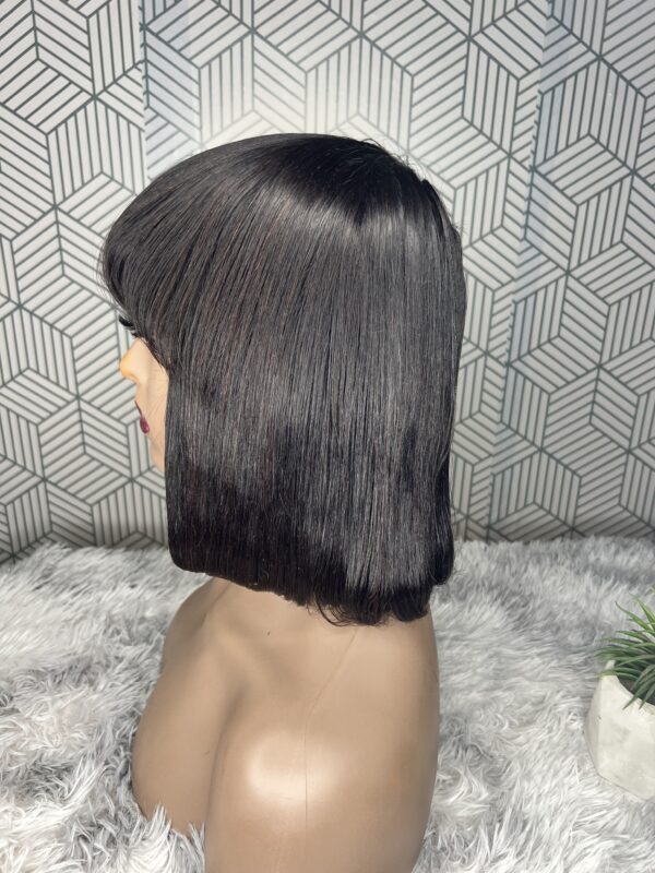 Perruque naturelle à frange – Cheveux 100 % humains, longueur 12 pouces