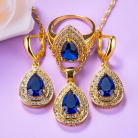Parure Royale Femme - Plaqué Or 24 Carats - Cristal Bleu Saphir - 4 Pièces – Image 2