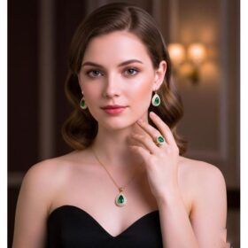 Parure de Bijoux Femme Luxe - Plaqué Or 24K - Collier, Bague et Boucles d'Oreilles - Cristal Vert Émeraude et Zircon – Image 3