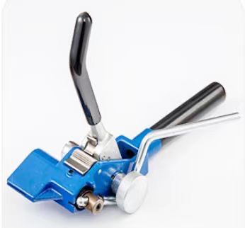 Cercleuse pour feuillard en acier