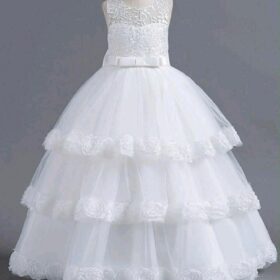 Robe de communion fille en dentelle blanche à traîne – Image 8