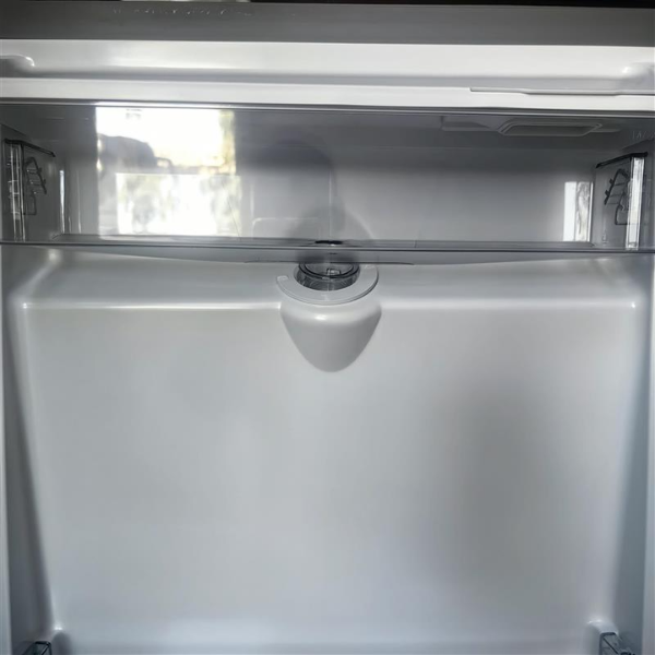 Réfrigérateur Grand Bar HISENSE RS-23DR4SB - 176L (Avec Distributeur d'eau)