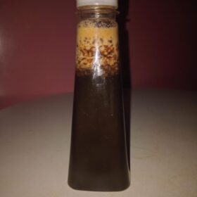 Gel douche noir — action blanchissante et anti-imperfections, parfum frais – Image 3