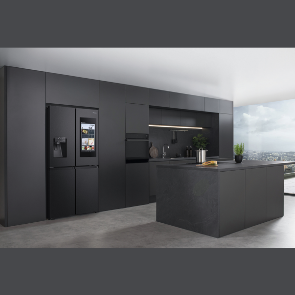 Réfrigérateur combiné  Hisense RQ9P600GTL 617L ( No Frost- Distributeur d'Eau et de Glace-Wifi)