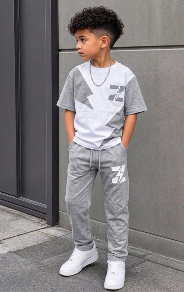 Ensemble pantalon enfant unisexe — Tailles 22–30 (4–13 ans) Ensemble pantalon enfant unisexe — Tailles 22–30 (4–13 ans)