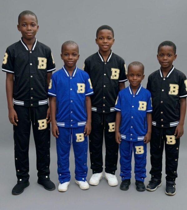 Ensemble pantalon enfant unisexe — Tailles 22–30 (4–13 ans) Ensemble pantalon enfant unisexe — Tailles 22–30 (4–13 ans)
