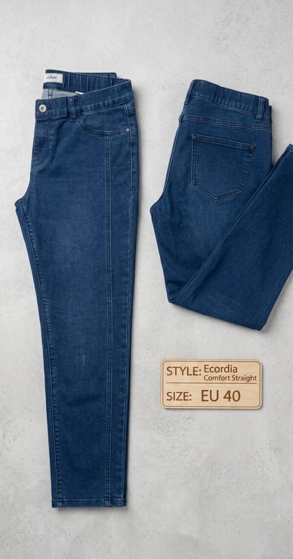 Jean Slim Indigo Confort — Taille 40 (EU) Jean Slim Indigo Confort — Taille 40 (EU)