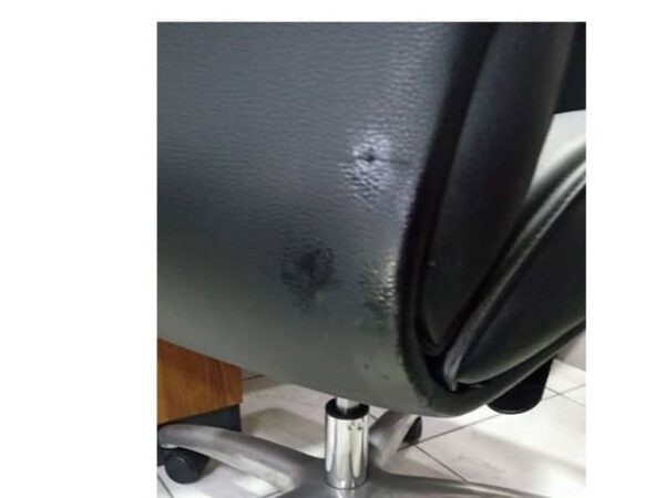 Fauteuil de bureau ergonomique 805A – PU noir (reconditionné)