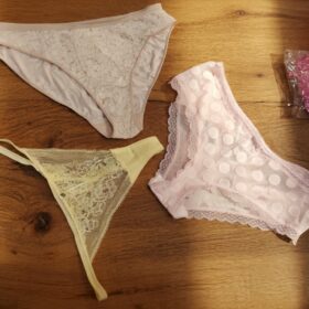 Lot de 3 culottes femme — Taille UK 16 (XL) : classique, dentelle & motifs – Image 2