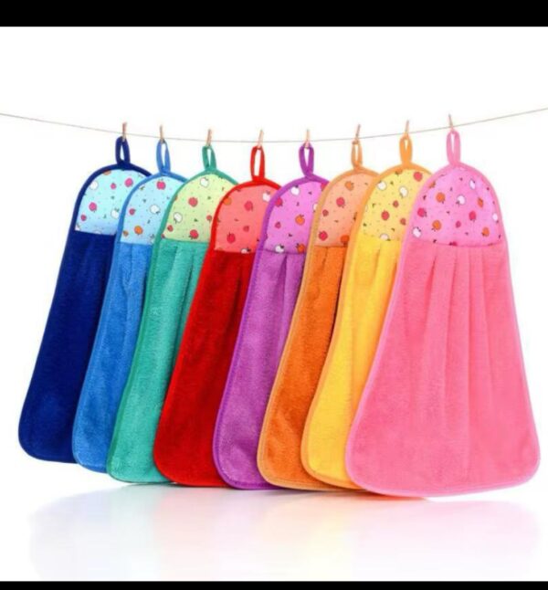 Lot de 12 serviettes microfibre velours – Corail (40.64 x 25.40 cm) Lot de 12 serviettes microfibre velours – Corail (40.64 x 25.40 cm)