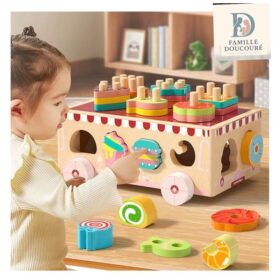 Jeu d'éveil bus pâtissier en bois