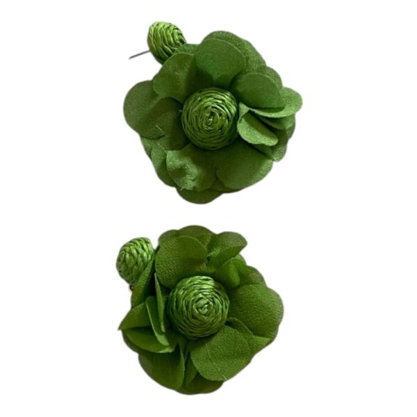 Boucles d'oreilles en tissu coloré — légères et élégantes