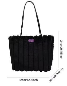 Ensemble sac à main & chapeau en peluche — chic, léger et assorti Ensemble sac à main & chapeau en peluche — chic, léger et assorti